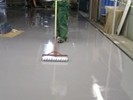 Lakiery bezbarwne do betonu Hydrograff HP i Monovar PU