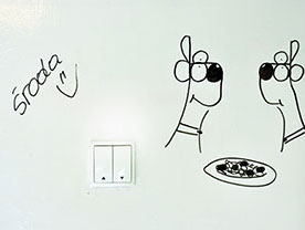 Farba suchościeralna tablicowa do markerów