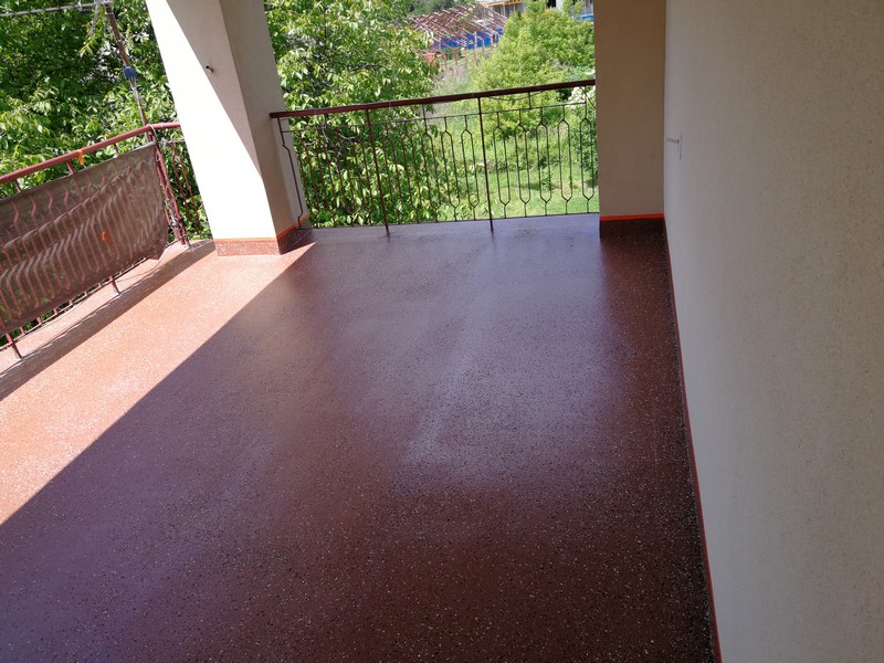 Uszczelnianie tarasu Elastodeck RAL 8024