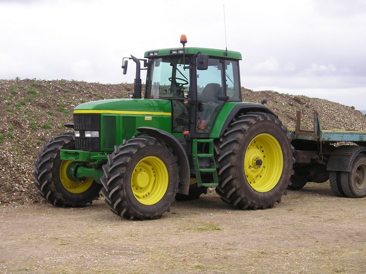 Farba alkidowa Metalcote RAL 7024 na felgach