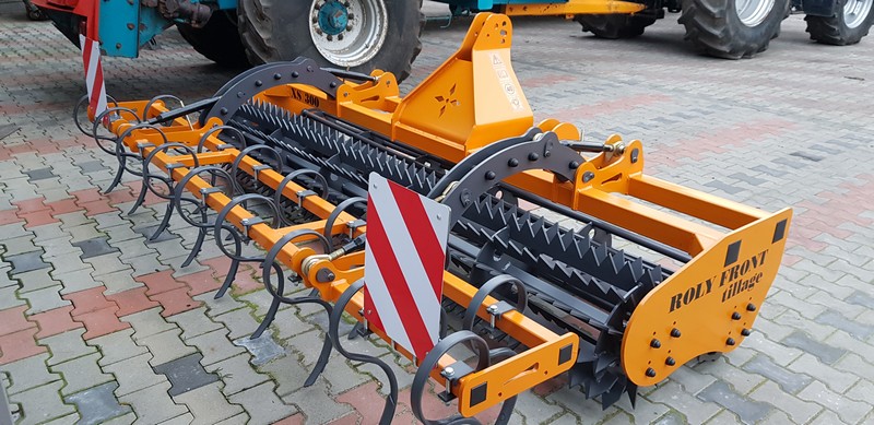 Farba do metalu szybkoschnąca G770 w kolorze RAL 2000 i 7024