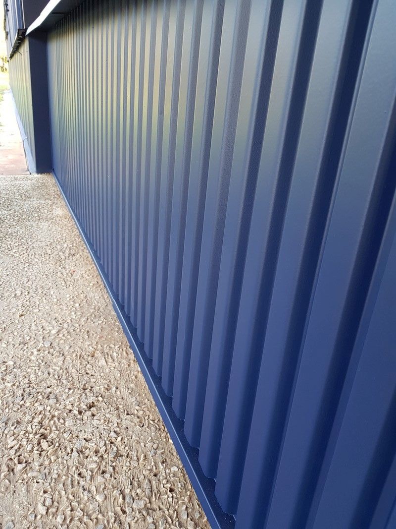 Farba do blachy powlekanej Metal Unicoat