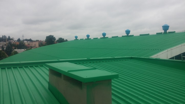 Preparat antykorozyjny, uszczelniający Elastometal RAL 6032 na dachu