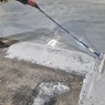Aplikacja gruntu HP Primer W221 na zeszlifowany asfalt