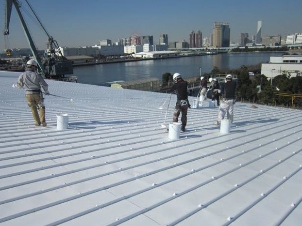 Projekt metalowe dachy w Japonii