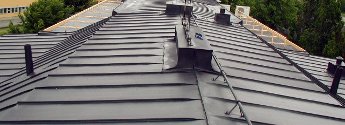 Uszczelnianie dachów metalowych, z blachy, przemysłowych