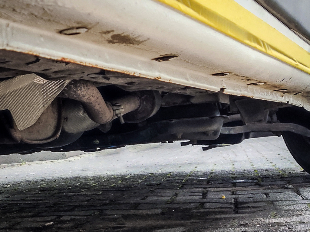 Korozja progu samochodu