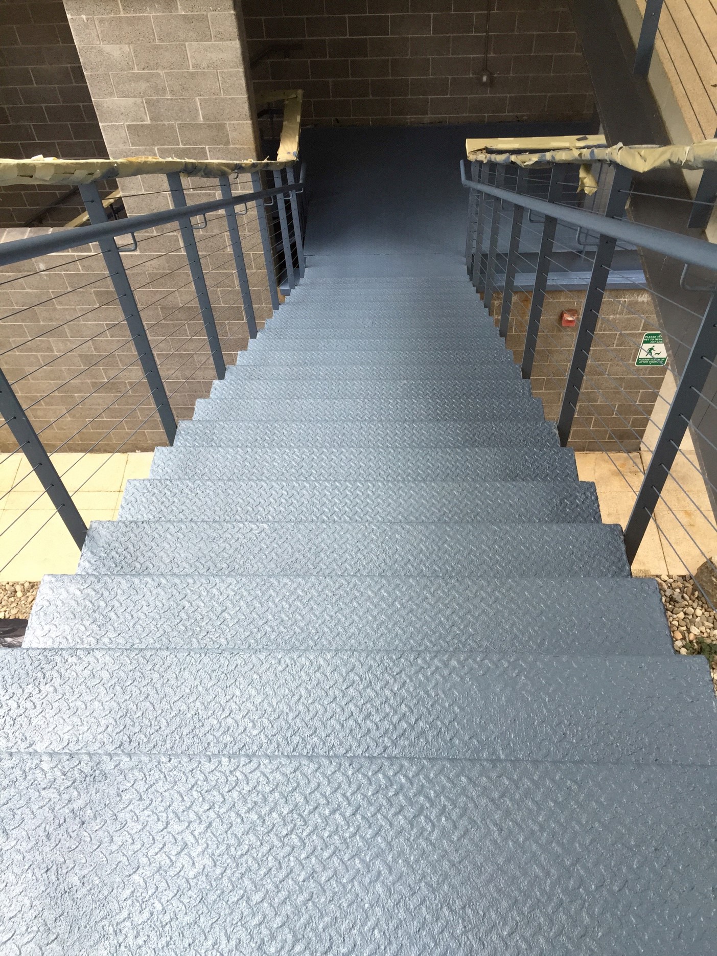 Aplikacja 2 warstwy farby Elastometal