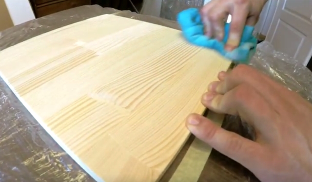 Przecieranie szmatką