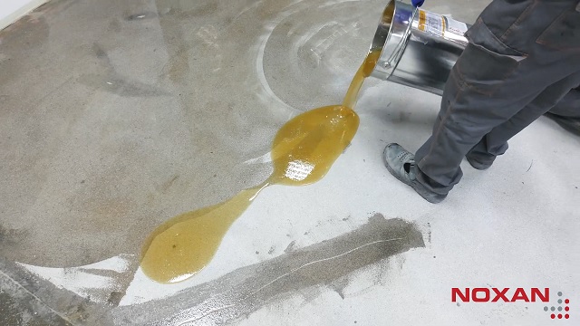 Wylewanie żywicy epoksydowej Wylewanie żywicy