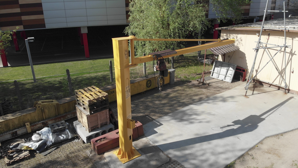 Dźwig po malowaniu Dźwig po malowaniu