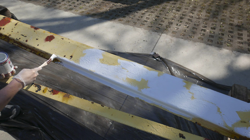 Zaprawkowanie pędzlem