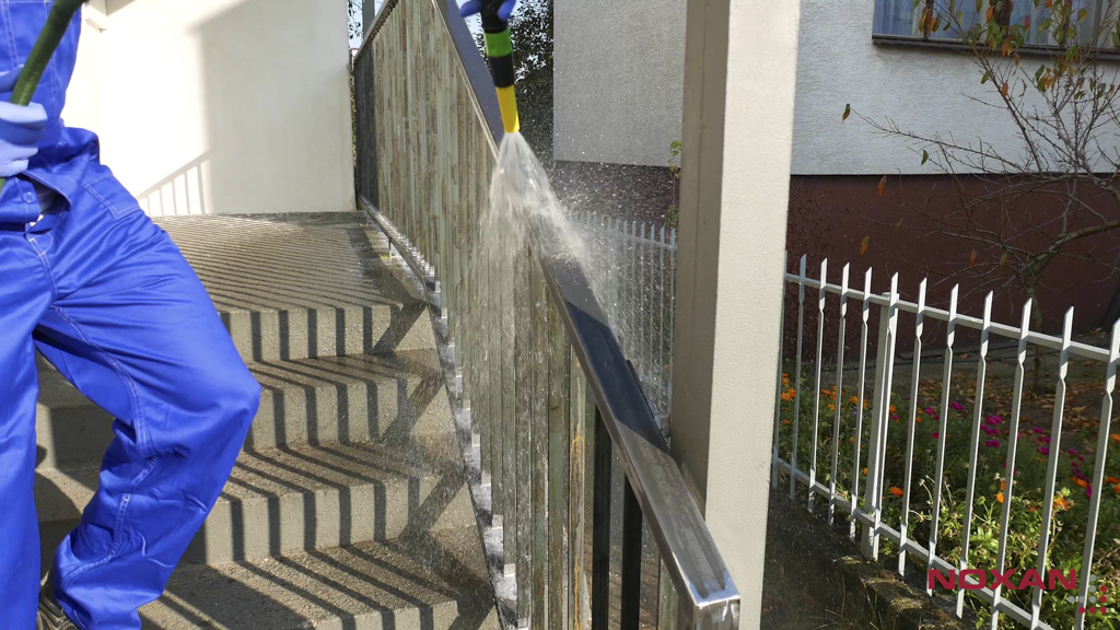 Spłukiwanie wodą 2