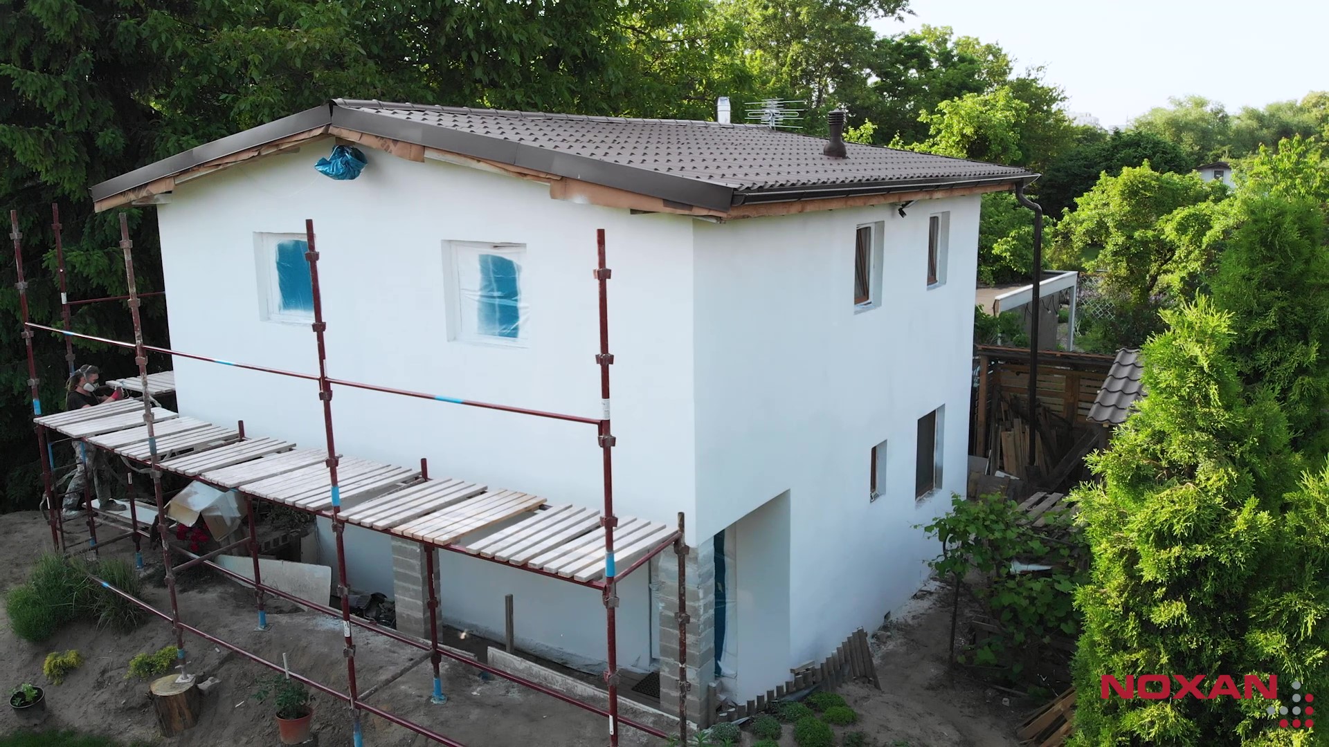 Dom pomalowany Elastoflex