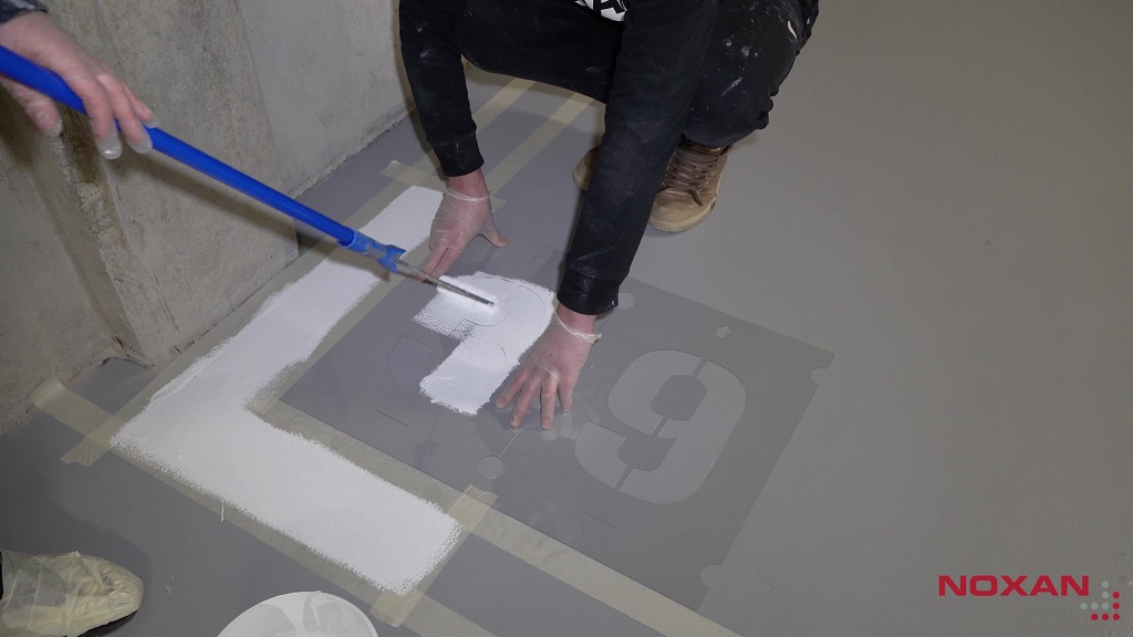 Malowanie oznaczeń z szablonem