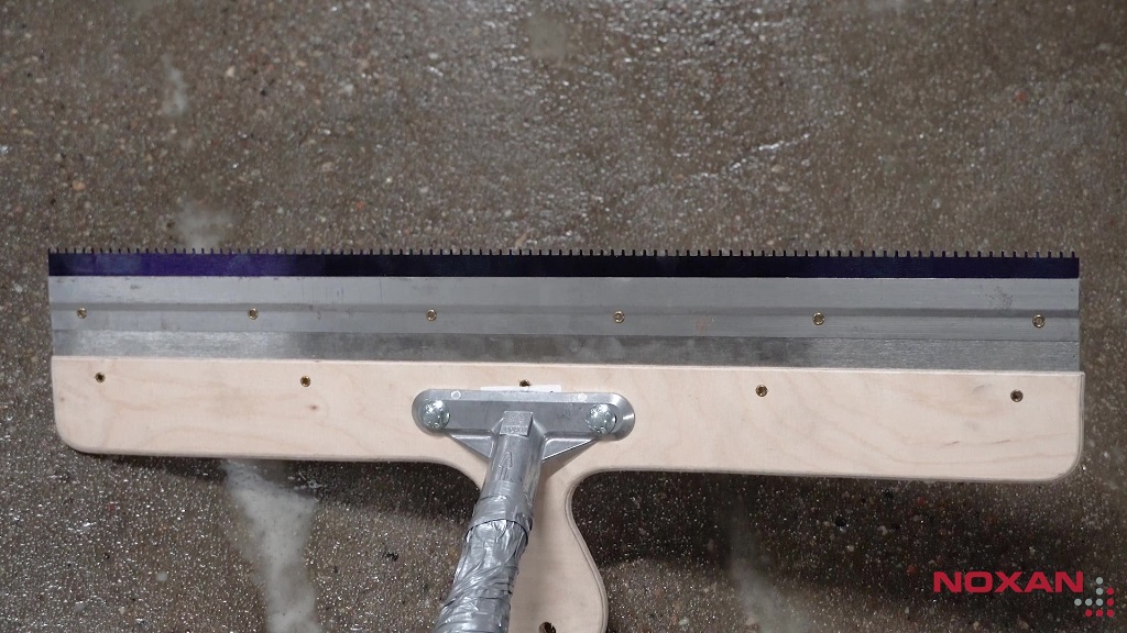 Rakla z wkładem ząbkowym