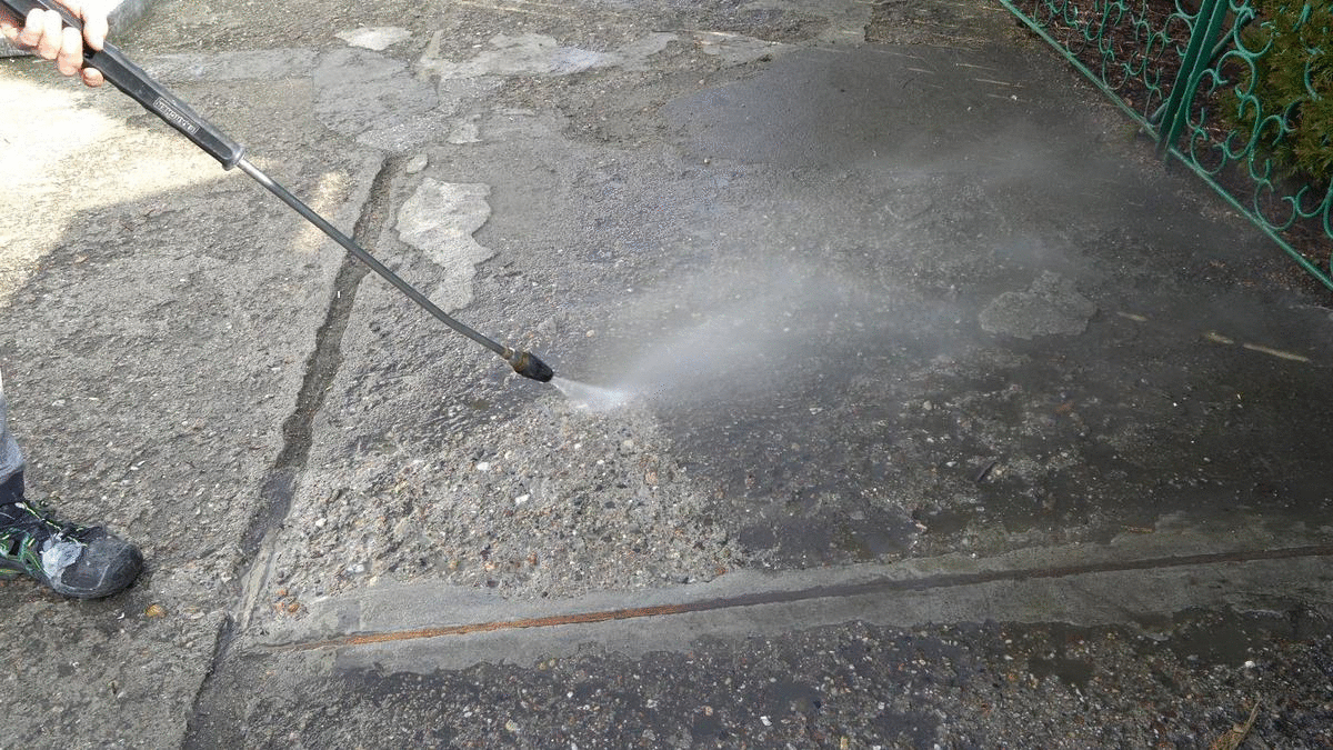 Mycie myjką ciśnieniową