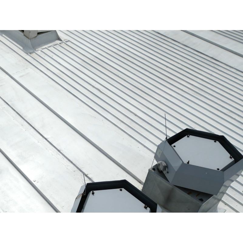 Monoguard white heat-reflective sheet metal roof paint - Noxan.pl Monoguard white heat-reflective sheet metal roof paint - Noxan.pl