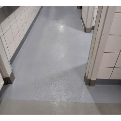 Quick-drying polyurea paint - QuickCoat 40-10 Quick-drying polyurea paint - QuickCoat 40-10