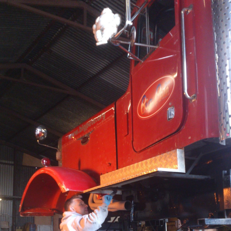 Farba nawierzchniowa ftalowa do metalu Metalcote Farba nawierzchniowa ftalowa do metalu Metalcote