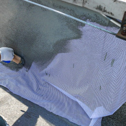 Mesh / non-woven roof reinforcement fabric Mesh / non-woven roof reinforcement fabric