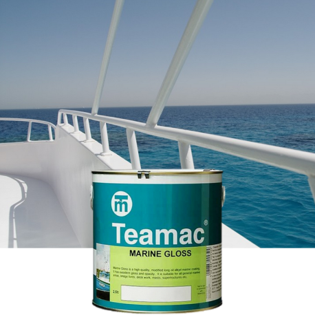 Jacht pomalowany farbą Teamac Marine Gloss