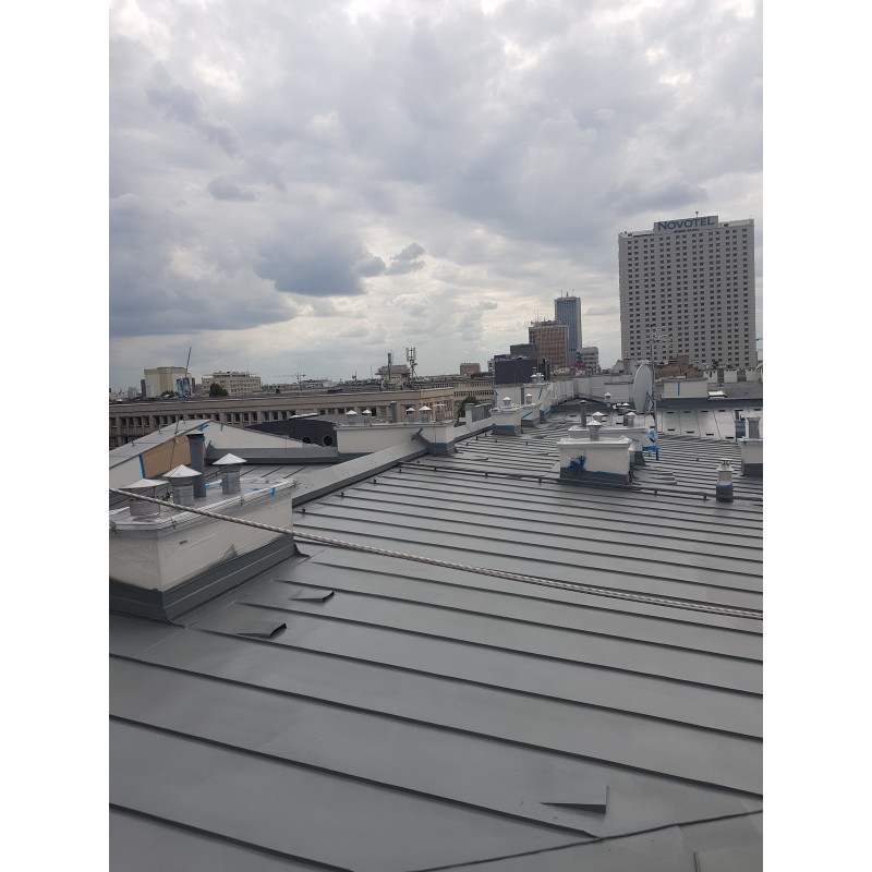 Sealing of metal roofs - Elastometal Sealing of metal roofs - Elastometal