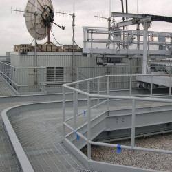 Farba do konstrukcji stalowych, antykorozyjna, szybkoschnąca - Monoguard Farba do konstrukcji stalowych, antykorozyjna, szybkoschnąca - Monoguard