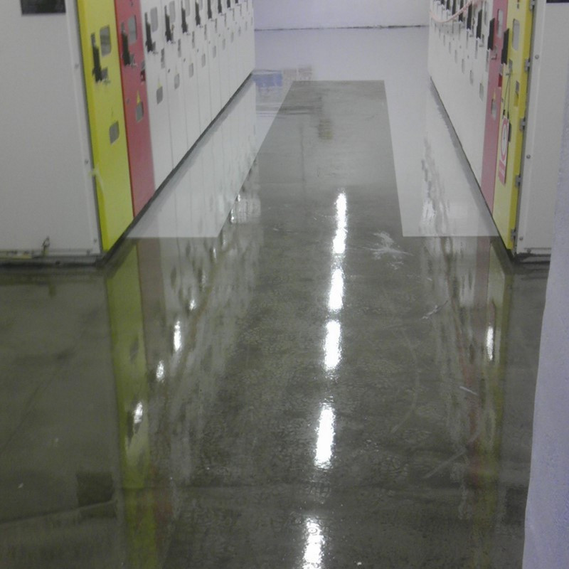 Primer for damp concrete - Dampshield Q124 Primer for damp concrete - Dampshield Q124