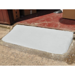 Exterior concrete painting - Dampshield Q124 + P101 Exterior concrete painting - Dampshield Q124 + P101