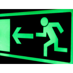 Glow-in-the-dark paint, at night Coo-Var Glow-in-the-dark paint, at night Coo-Var