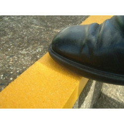 Anti-slip strips for stairs SuperGrip Anti-slip strips for stairs SuperGrip